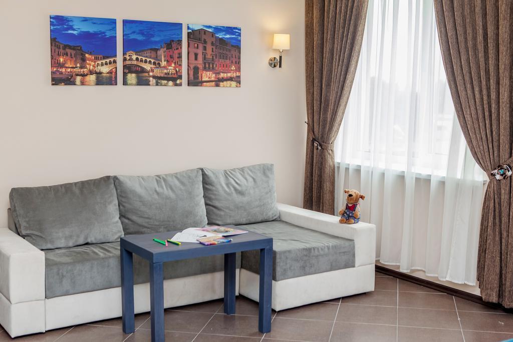 Chisto Hotel Gomel Bilik gambar